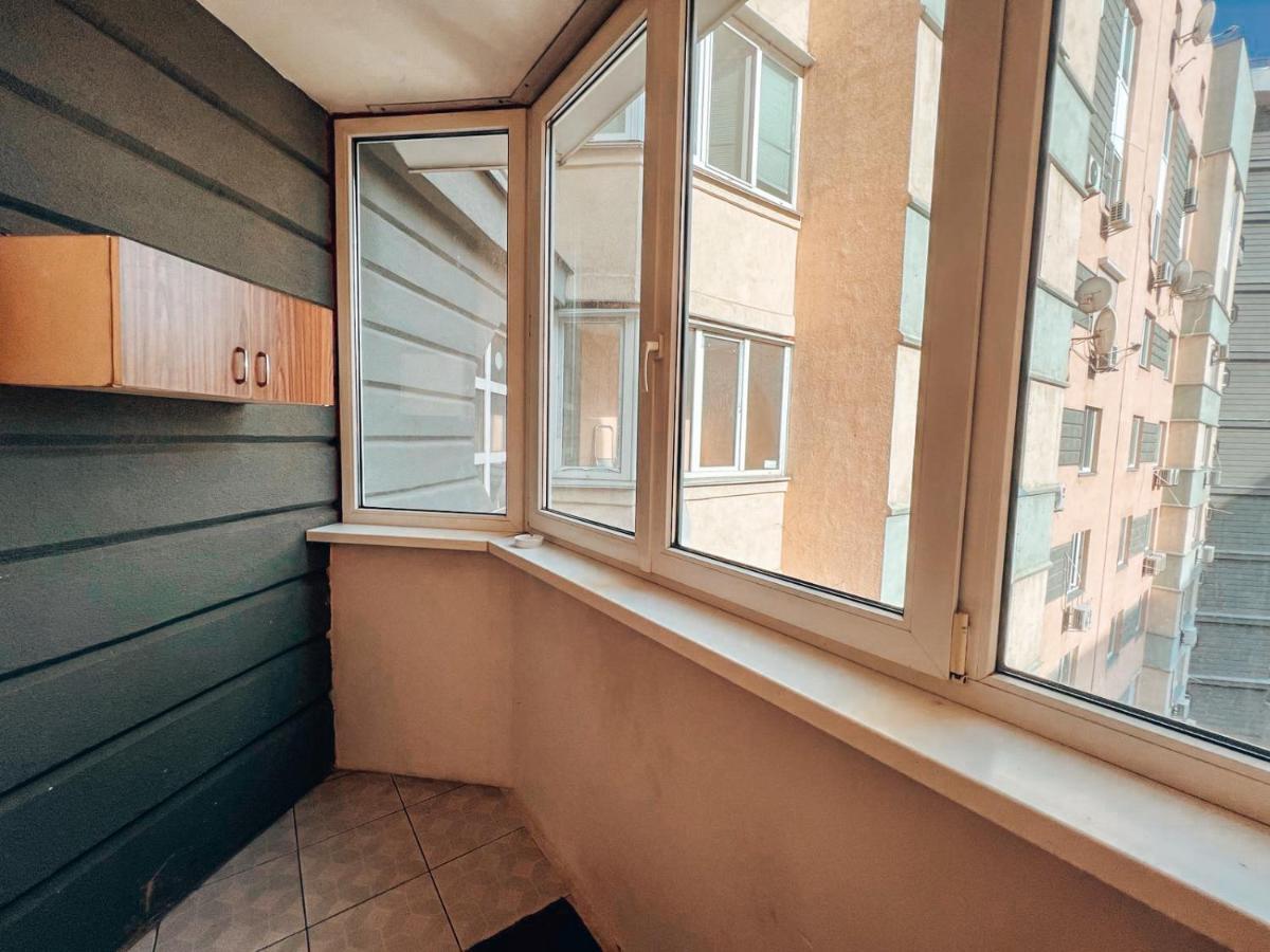 Cozy Apartments On The Left Bank Κίεβο Εξωτερικό φωτογραφία